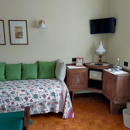 Bed and Breakfast La Via Del Sole Susa Zewnętrze zdjęcie