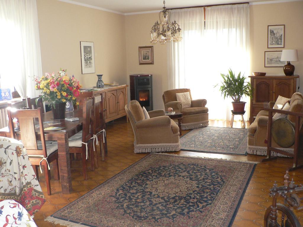 Bed and Breakfast La Via Del Sole Susa Zewnętrze zdjęcie