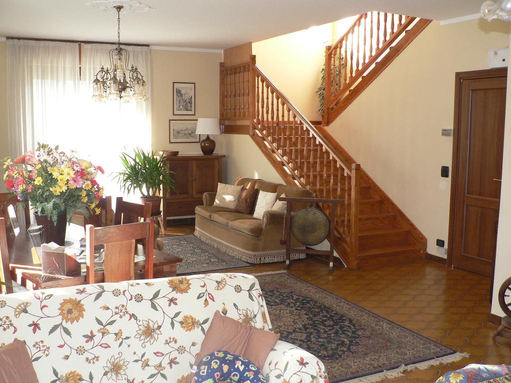 Bed and Breakfast La Via Del Sole Susa Zewnętrze zdjęcie